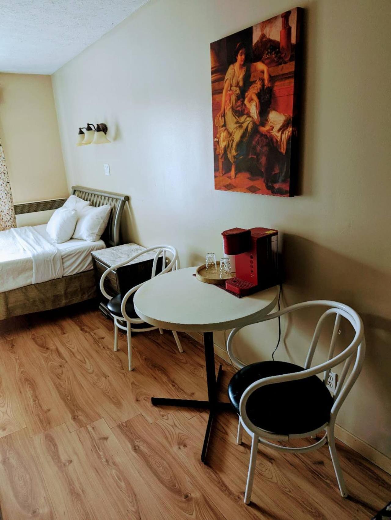 Hotel Motel Granby Extérieur photo