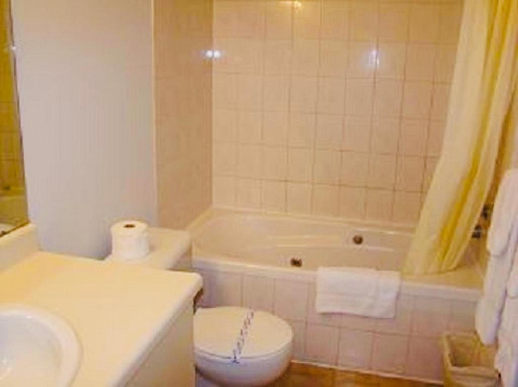 Hotel Motel Granby Extérieur photo