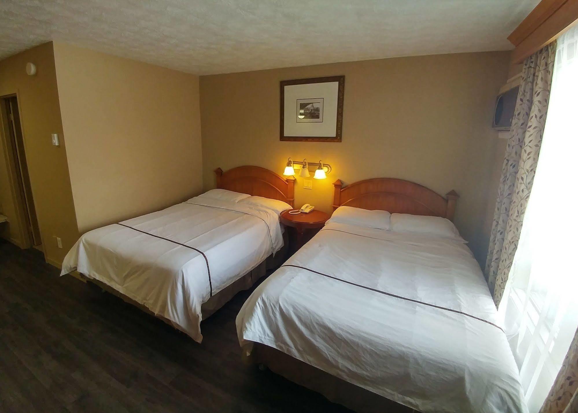 Hotel Motel Granby Extérieur photo
